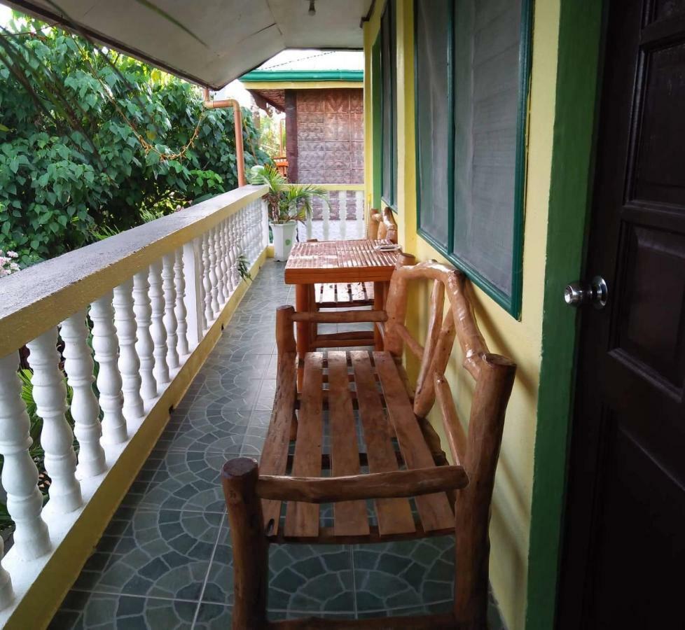 Guanna'S Place Room And Resto Bar Insula Malapascua Exterior foto