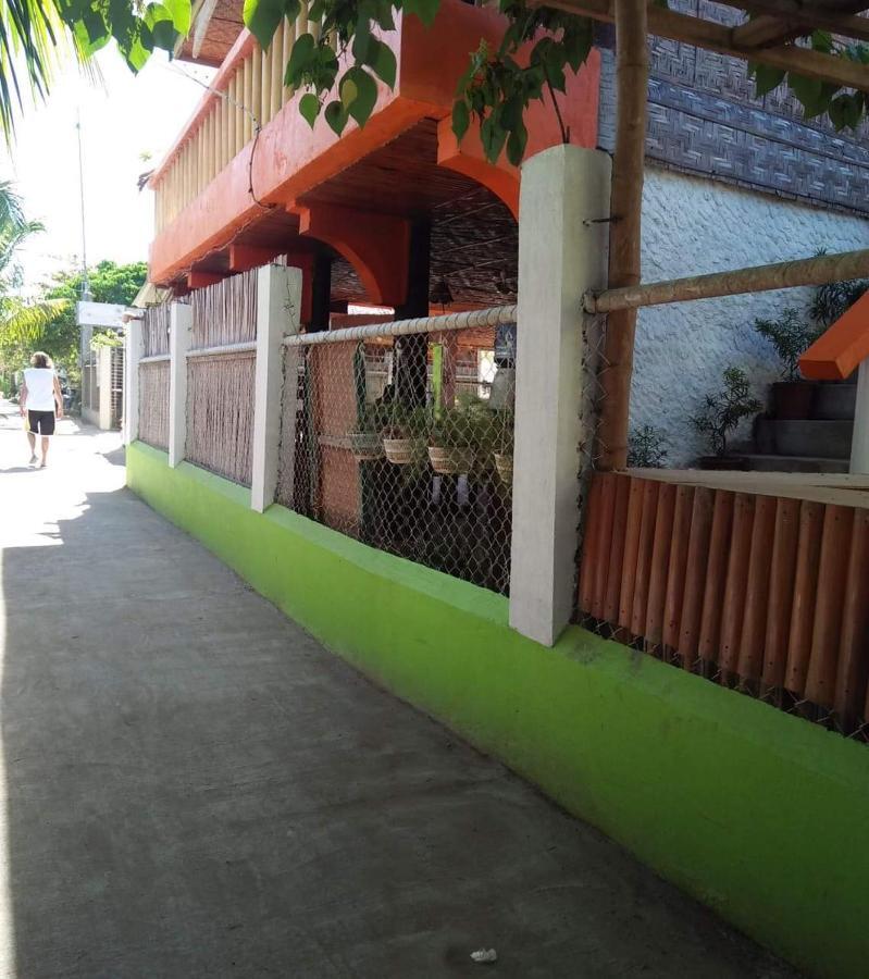 Guanna'S Place Room And Resto Bar Insula Malapascua Exterior foto